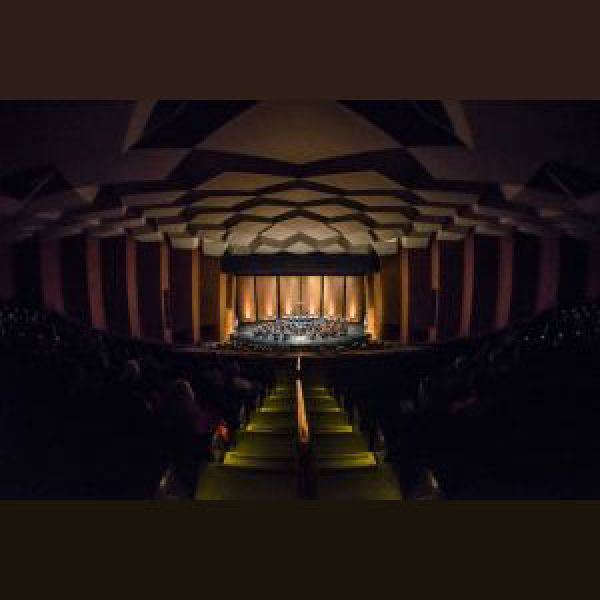 Lb-symphony-opening-night-2016